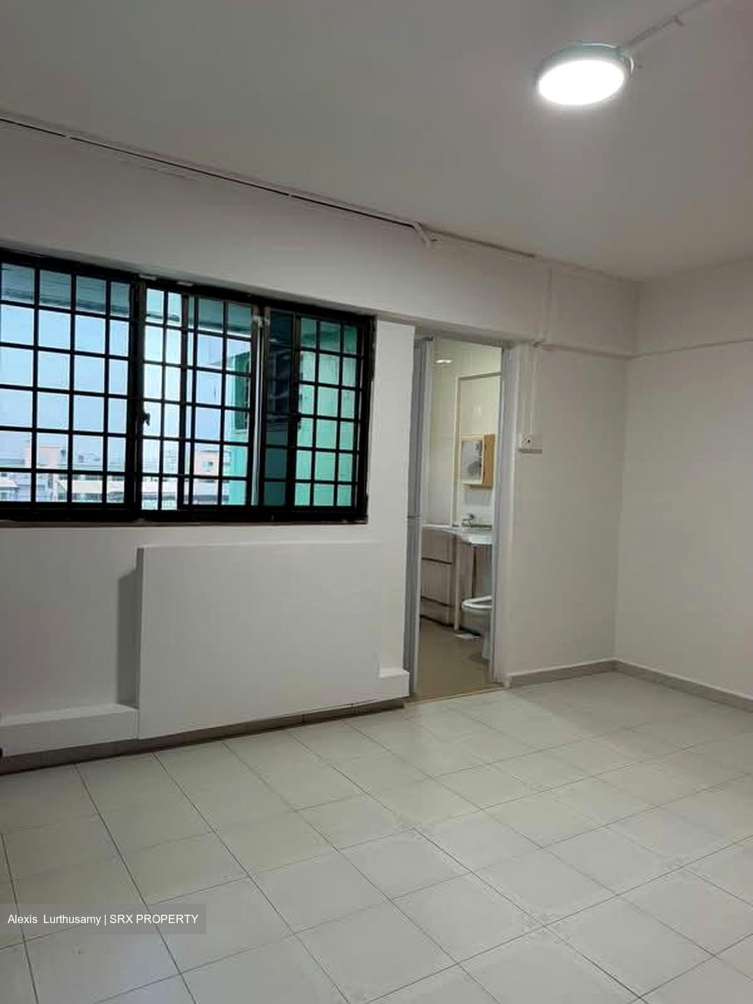 Blk 240 Yishun Ring Road (Yishun), HDB 5 Rooms #536969011